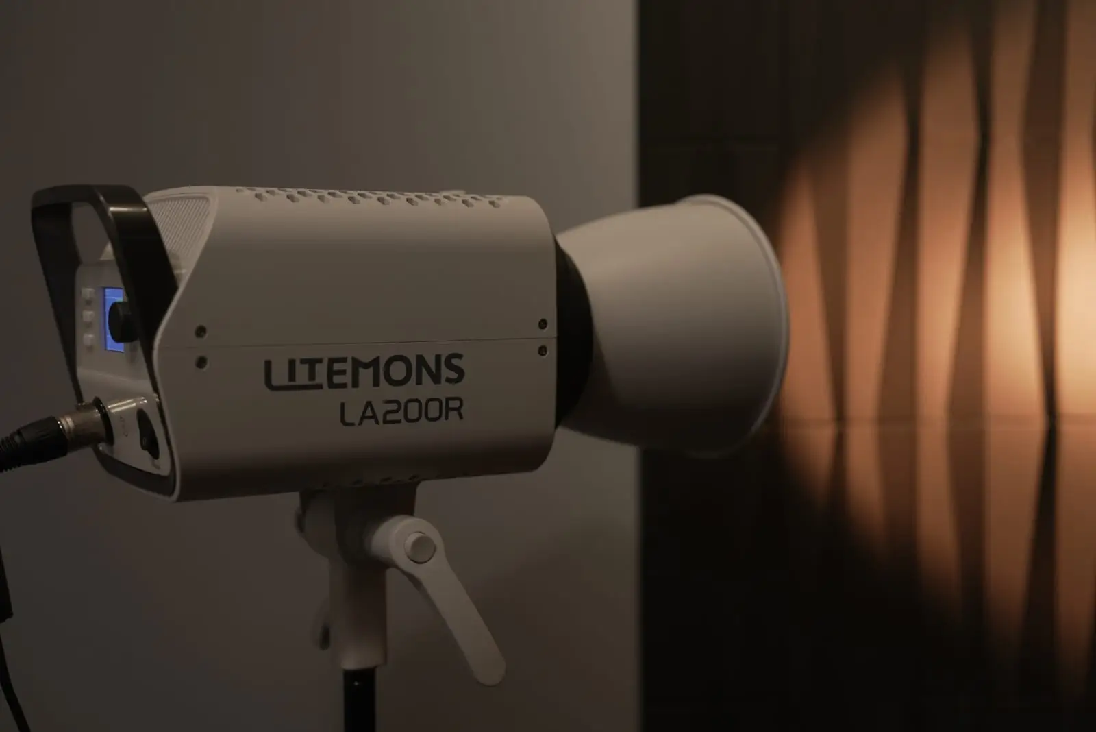 Litemons LA200R professional studio lighting used at Onqol's photography and video studio